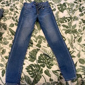 American Eagle skinny jeans